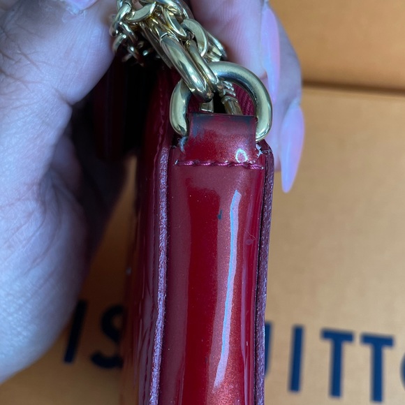 Louis Vuitton Animania Lapin Round Coin Purse Pomme D'Amour - Picture 3 of 12